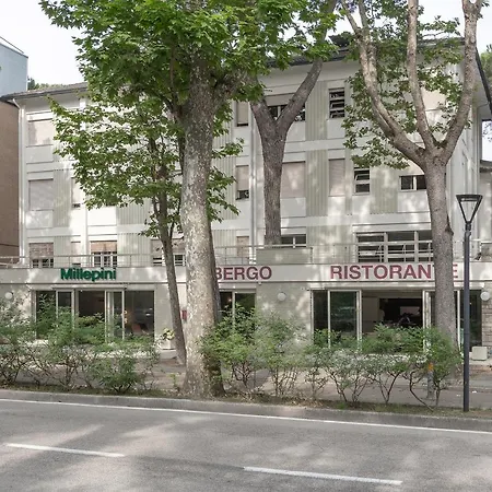 Hotel Millepini Marina Romea